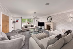 Photo 9- click for photo gallery